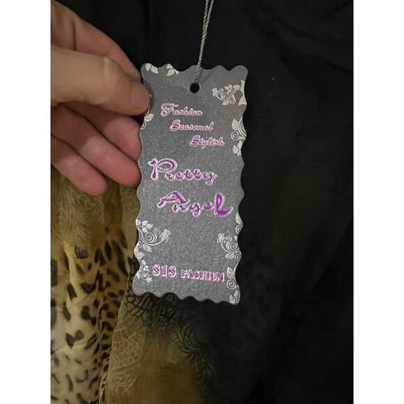 NWT Pretty Angel silk leopard & black asymmetrical top size S - Picture 5 of 7